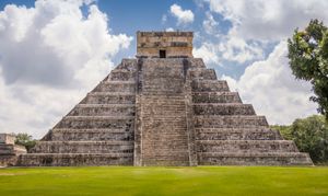 El Castillo at Chichén Itzá in Mexico