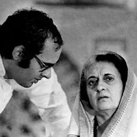Indira Gandhi with her son Sanjay Gandhi