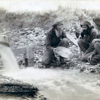 South Dakota: panning for gold