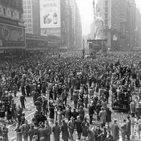 V-E Day celebration in Times Square