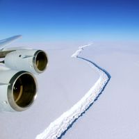 rift in the Larsen C Ice Shelf