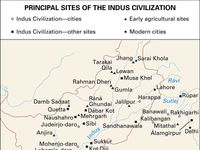 Map showing important sites in the history of the ancient Indus civilization, including cities and agricultural sites, along with the locations of modern-day cities.