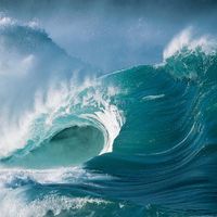 Waves, North Shore of Oahu, Hawaiian Islands, United States.